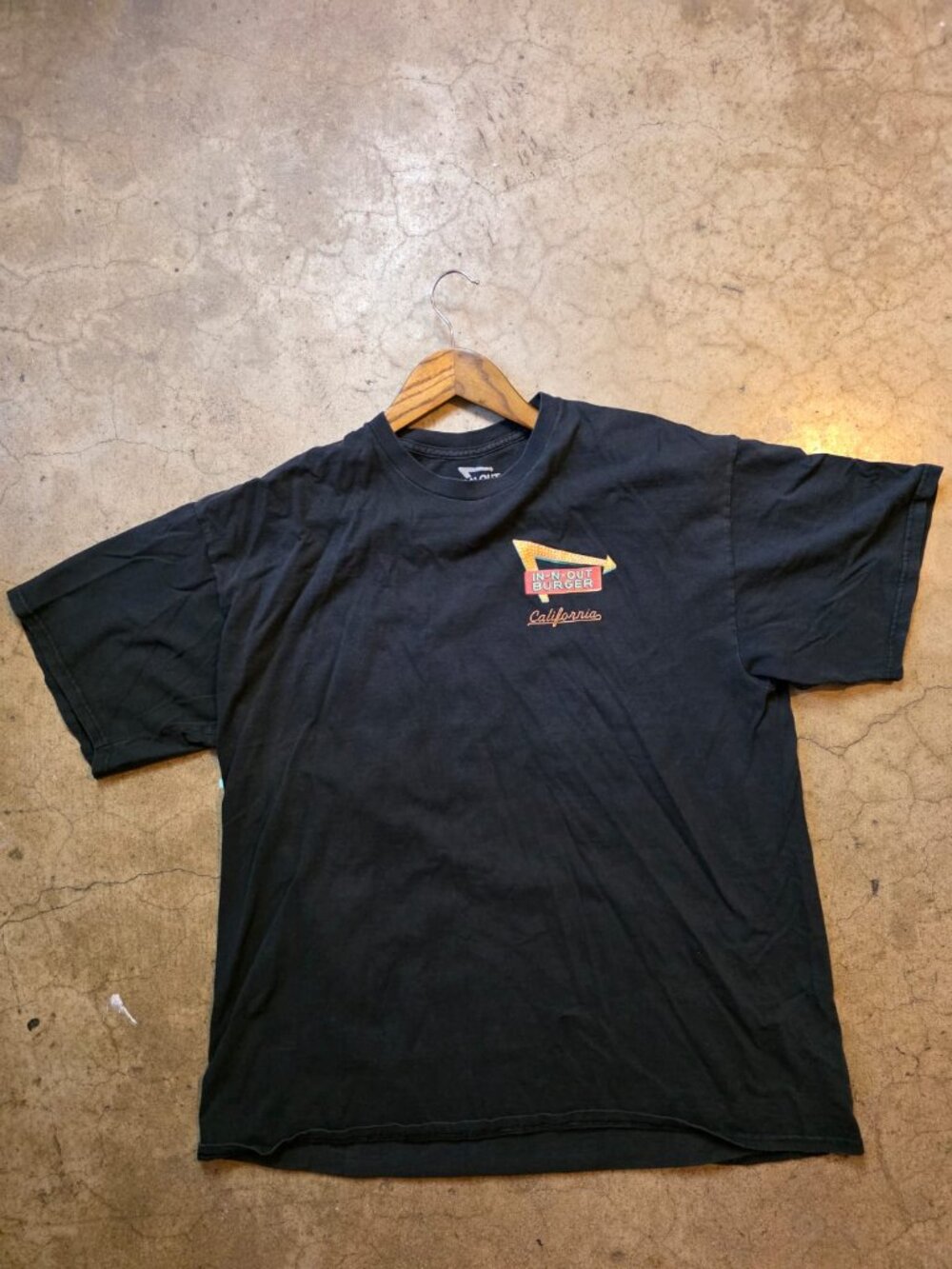 In-N-Out Burger California Black Graphic T-Shirt Men’s XL